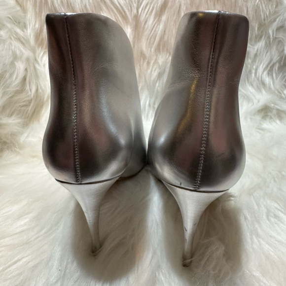 Aldo Silver Ankle Boots - Picture 4 of 13